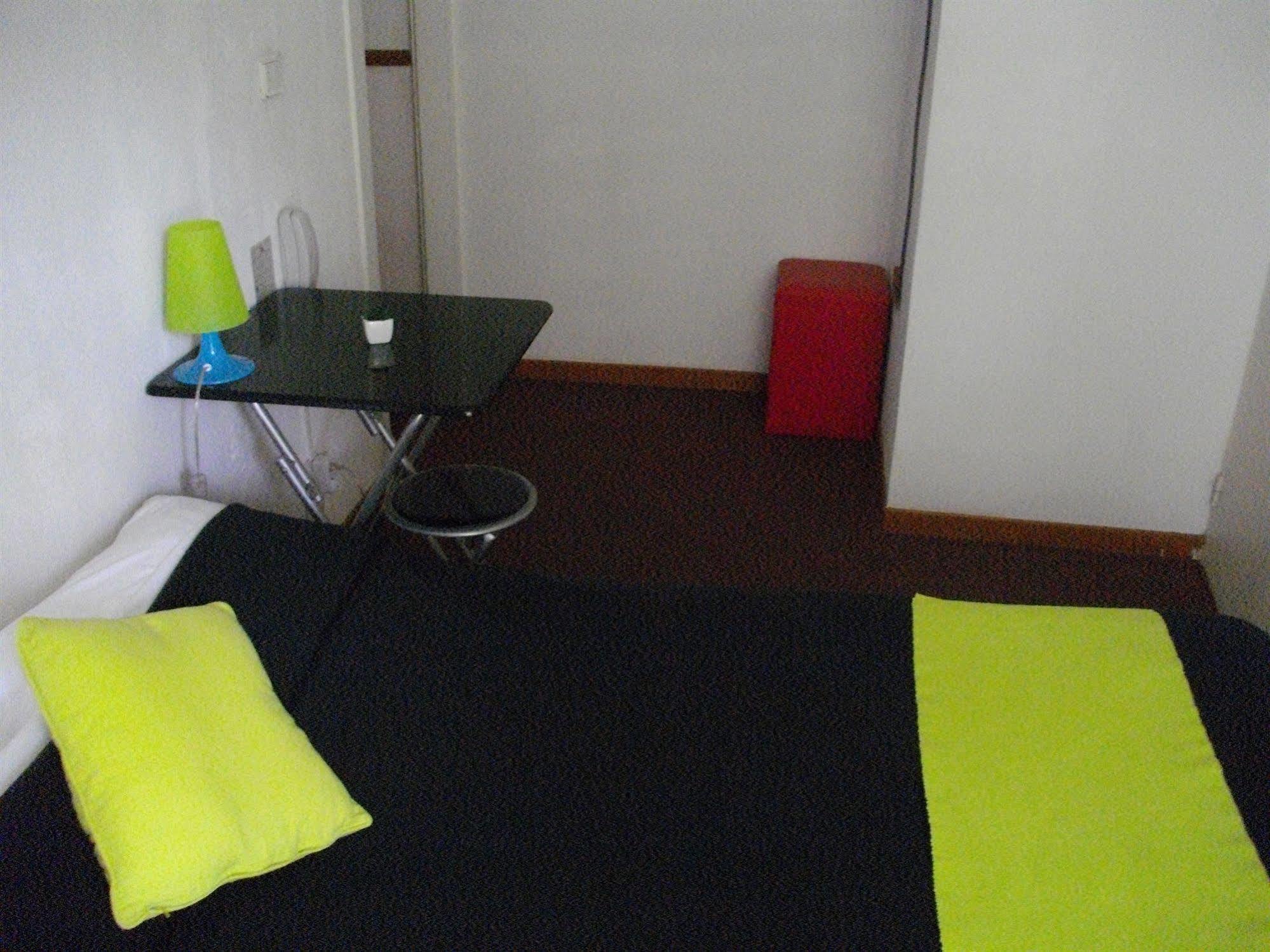 Hotel Central Carcassonne Zewnętrze zdjęcie