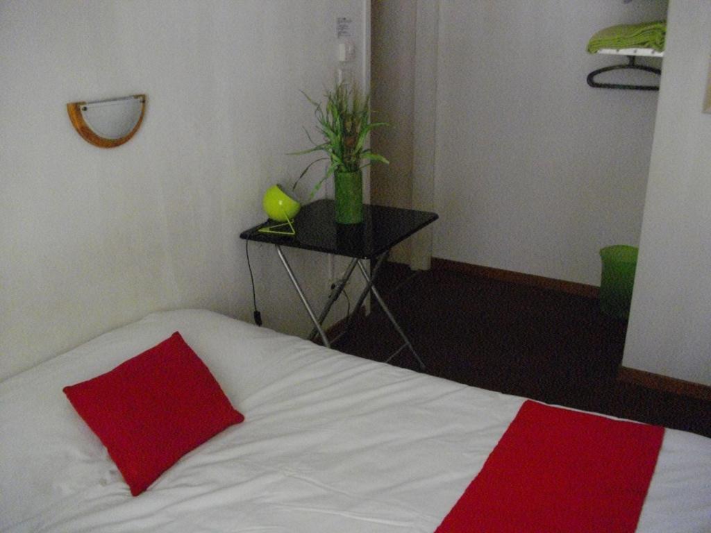 Hotel Central Carcassonne Pokój zdjęcie